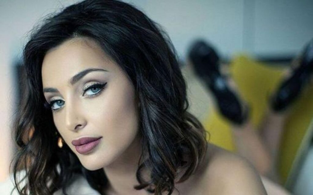 Rođena je u Sarajevu, odrasla u Bratuncu: Evo zašto Maja Berović krije svoje najmilije od javnosti