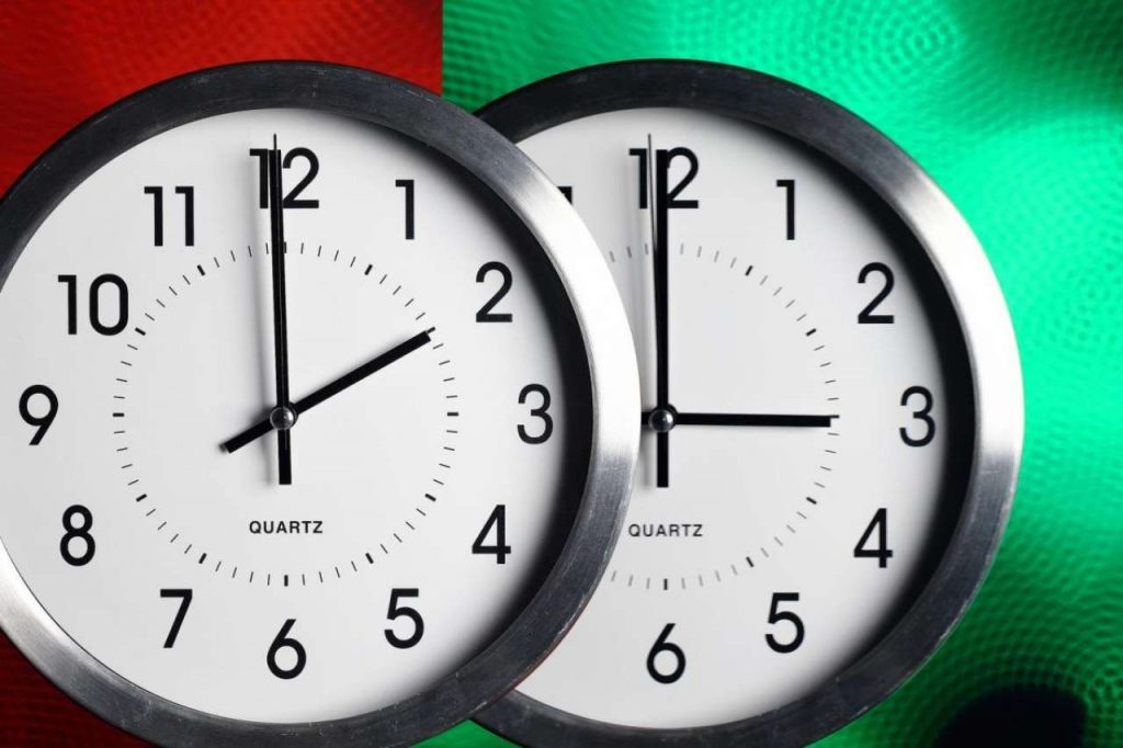 Ljeto se bliži kraju: Evo kada trebate pomjeriti kazaljke na satu